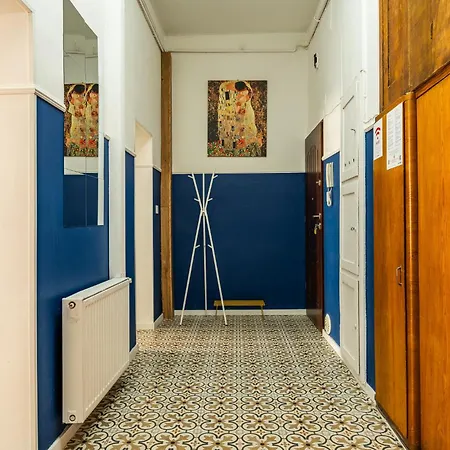 Rentplanet - Piastowska شقة