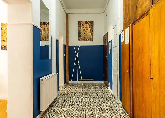 Rentplanet - Piastowska شقة